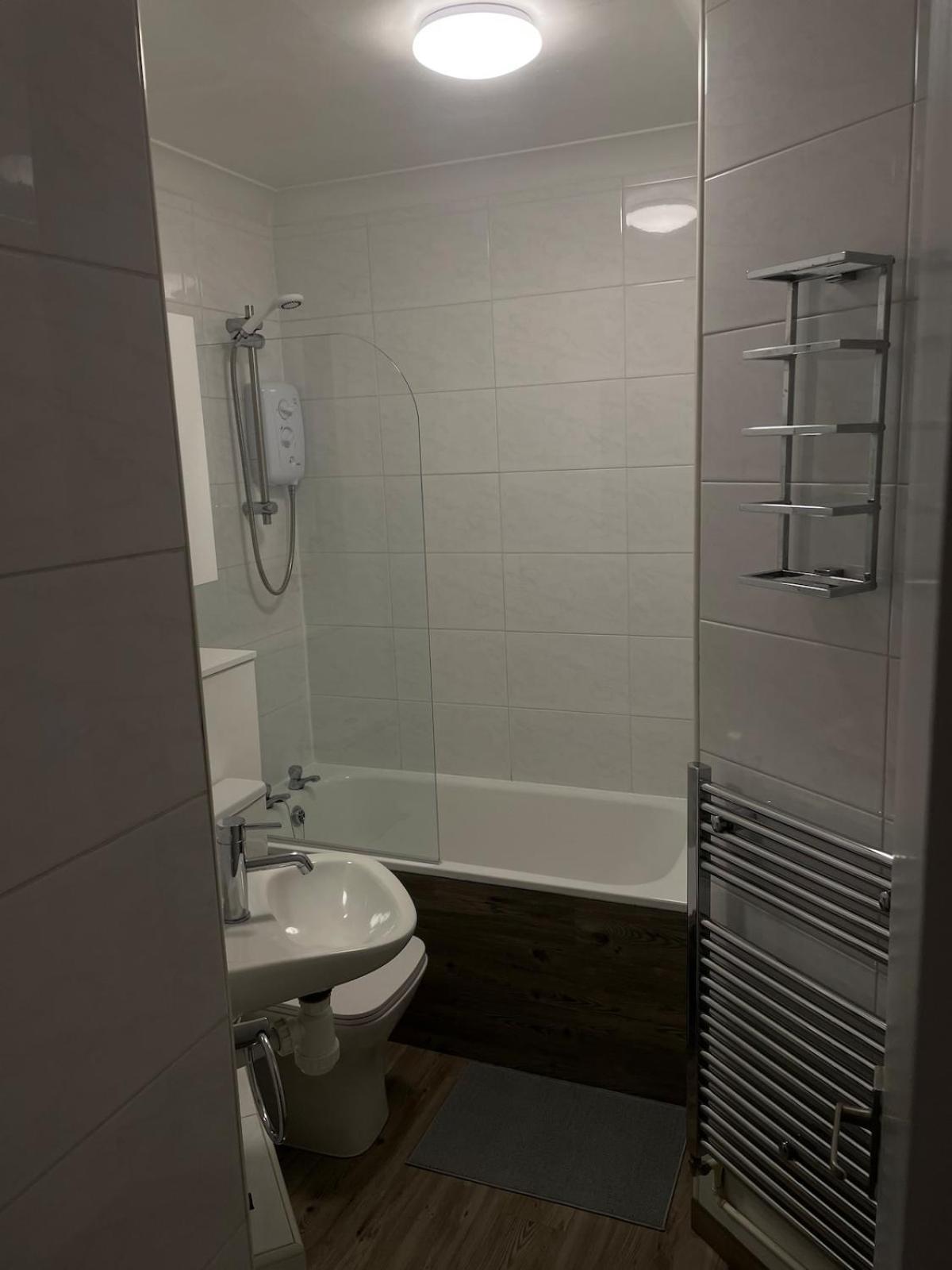 Apartamento Cozy Flat In The Heart Of Leith Edimburgo Exterior foto