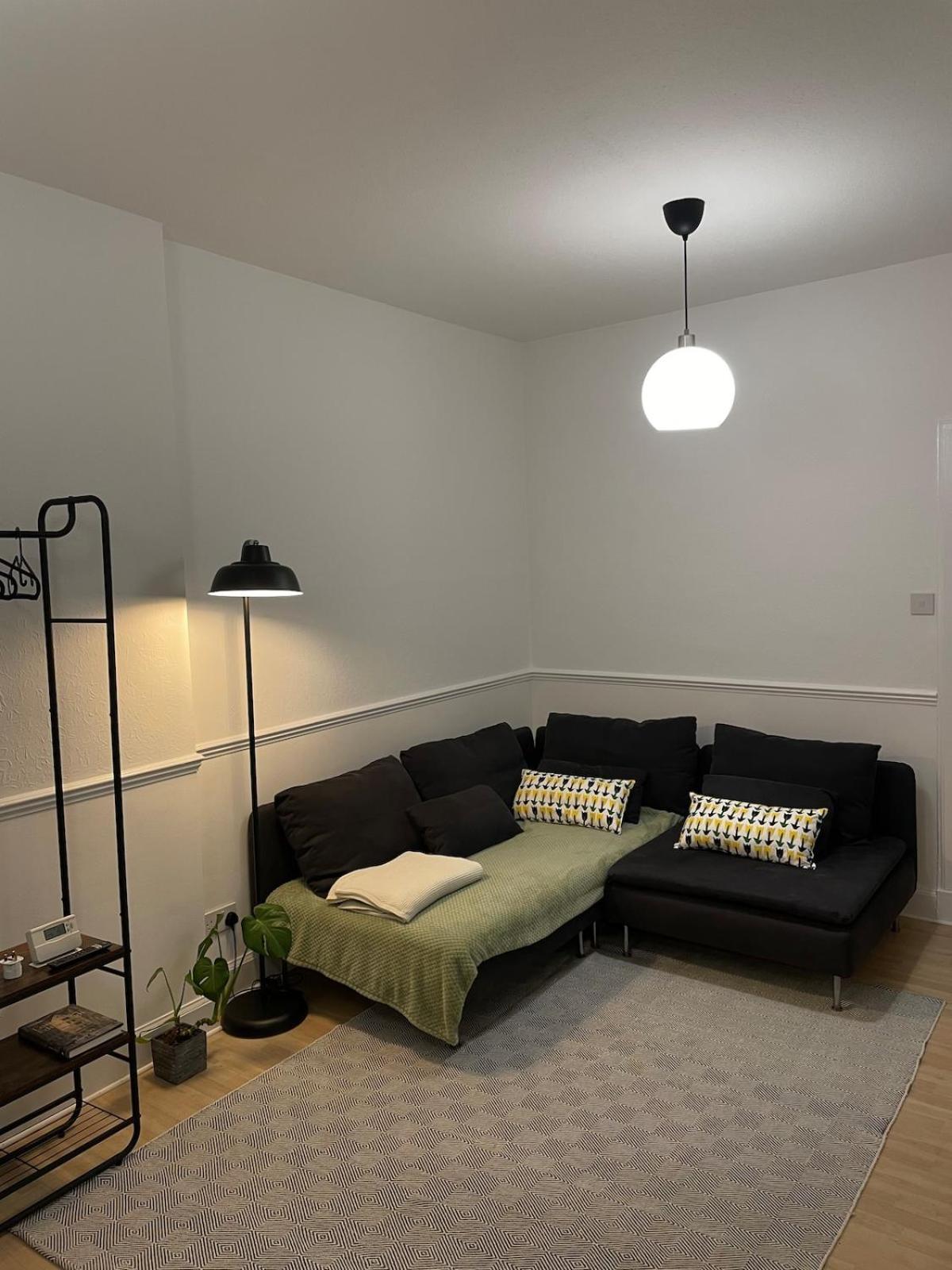 Apartamento Cozy Flat In The Heart Of Leith Edimburgo Exterior foto
